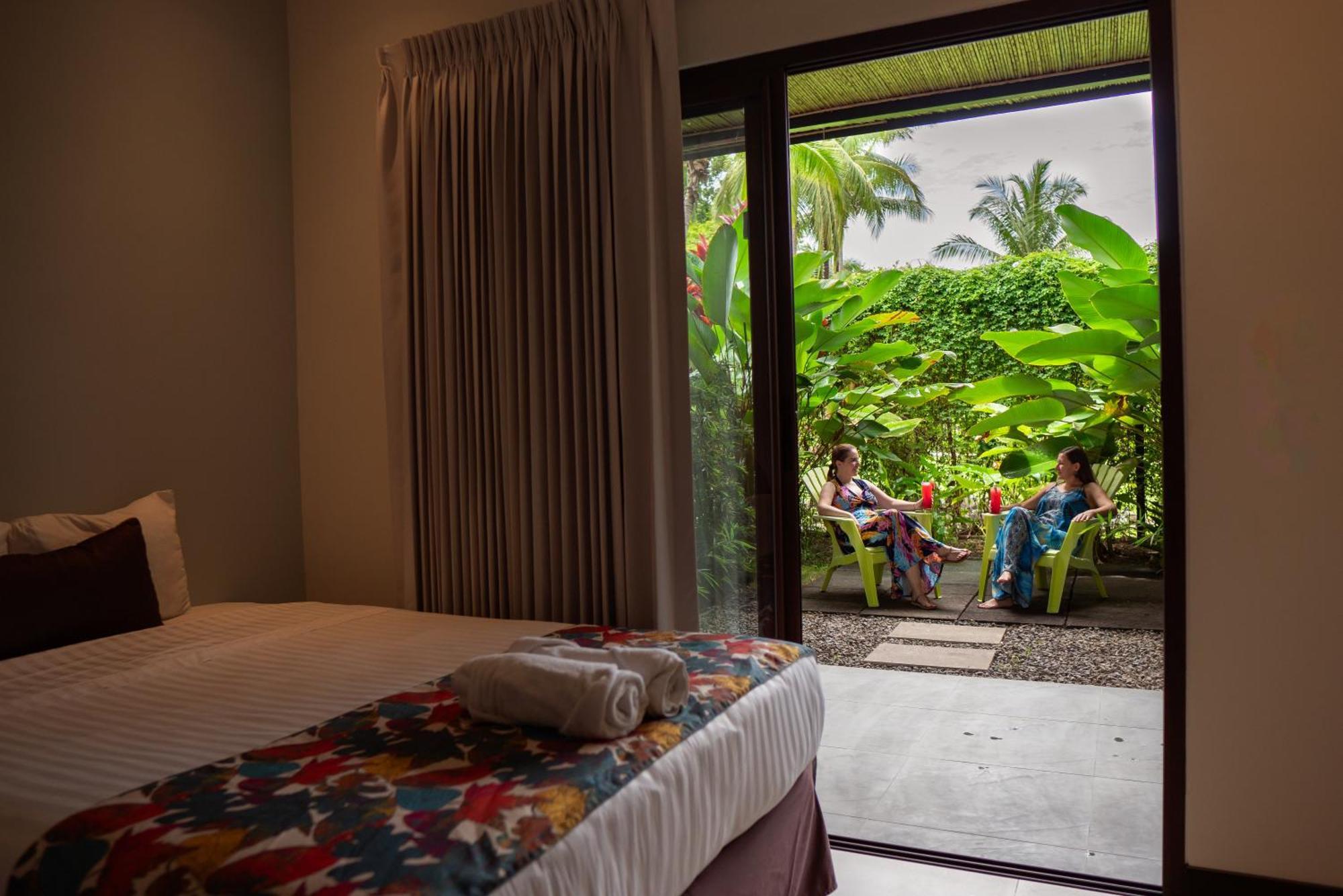 Hotel Costa Pacifica เอสเตรีโญส ภายนอก รูปภาพ